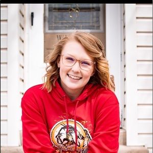 Meet your Posher, Addy